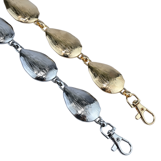 Cinto Feminino Metalizado com Placas Orgânicas Texturizadas