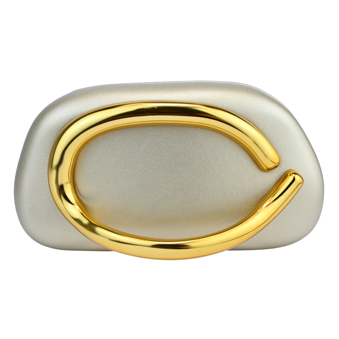 Bolsa Feminina com Detalhe Metálico Premium