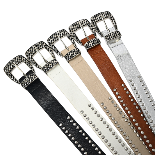 Cinto Feminino com Tachas e Fivela Trabalhada